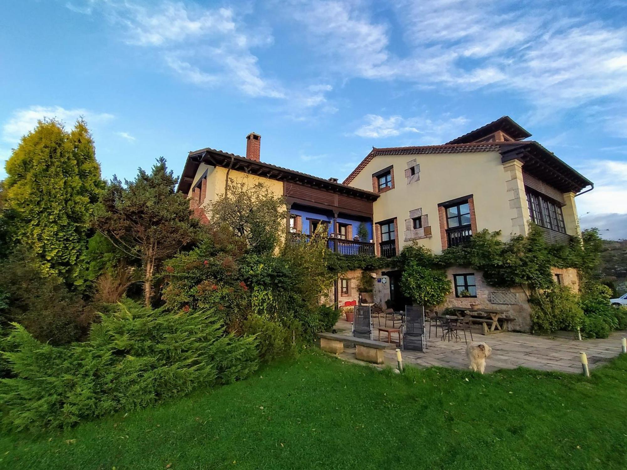 Heredad De La Cueste Льенин Экстерьер фото